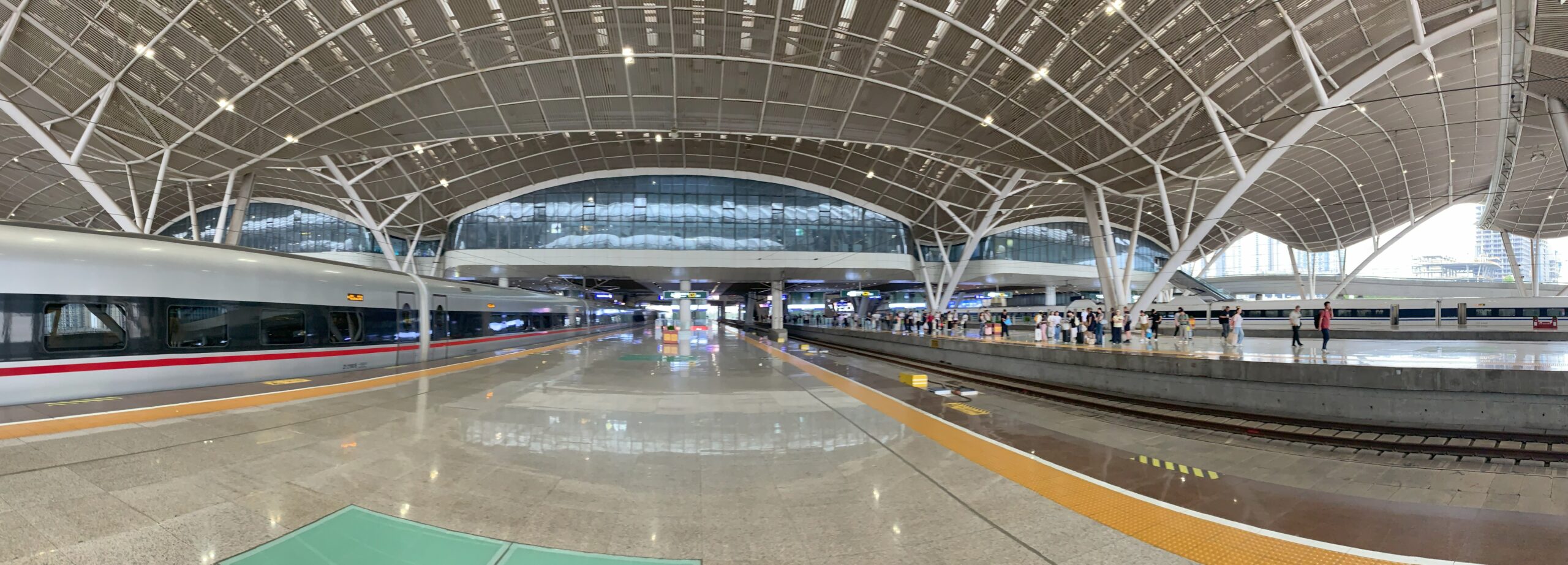 Read more about the article 《返魂列车：沿着山河的节奏，归于楚辞的回响》—— 从南宁出发，经长沙，抵武汉