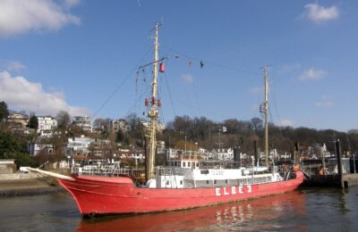 《ELBE 3：为什么德国至今仍保存一艘历史灯船？》｜ELBE 3: Why Does Germany Still Preserve a Historic Lightship?